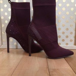 Size 8.5 Steve Madden Maxewell Heeled Boot